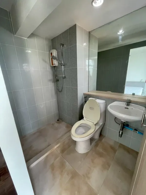 ให้เช่า Superior Condominium 3 ห้องนอน ชั้น 21 ห้องแต่งครบ จองเลย ห้ามพลาด