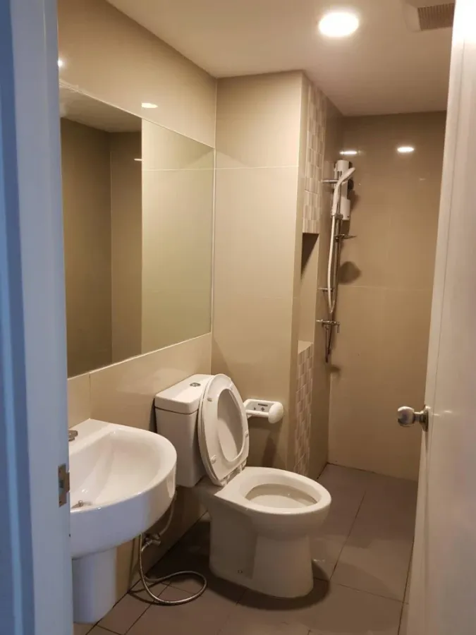 ขาย J Condo Rama 2 มาแล้ว ++ ห้องเปล่า ++ สายแต่งห้องห้ามพลาด ชั้นไม่สูง จองเลย