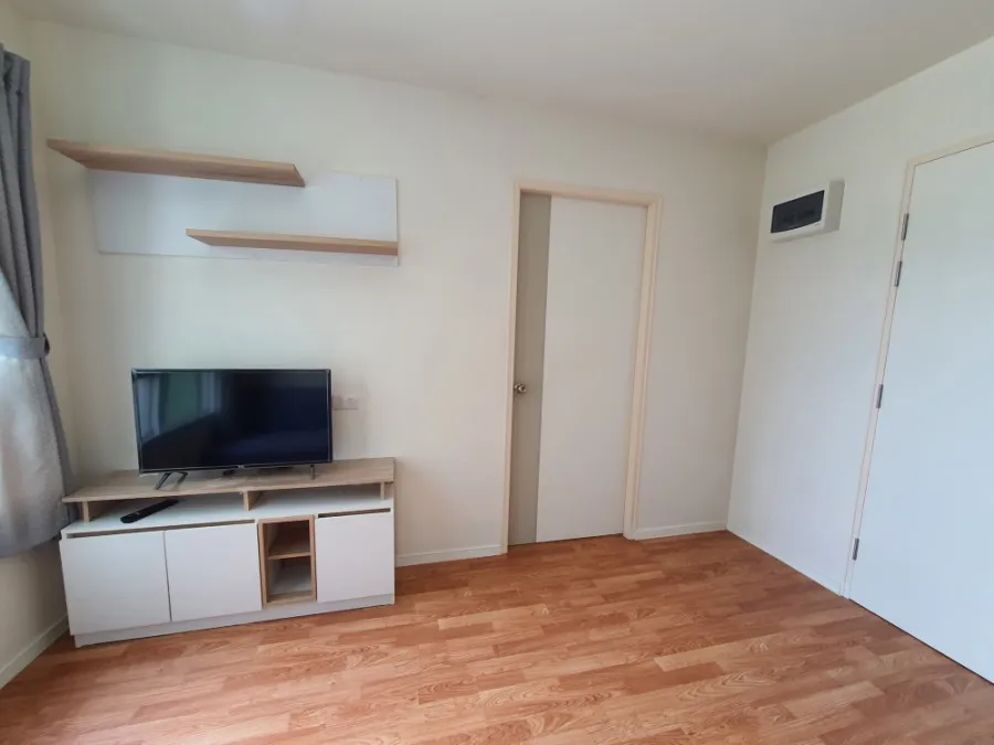 For Rent Lumpini Ville Nakhon In Riverview, big room, beautiful view, corner room, very private. Hurry up to reserve.