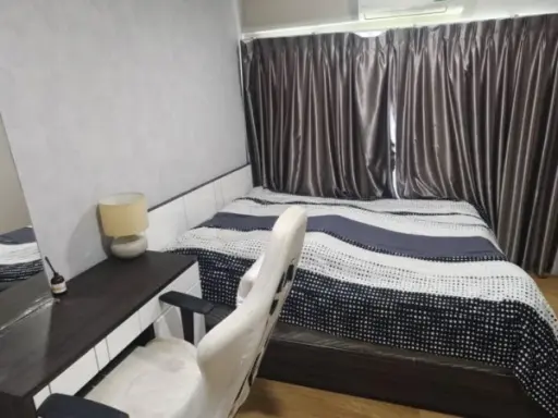 For sale: Be Condo Paholyothin, 5th floor, fully furnished, ready to move in. Interested? Hurry and reserve now!