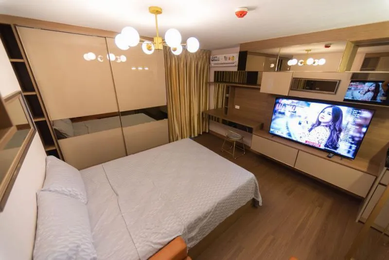 ให้เช่าห้องหรูสไตล์ Modern Luxury พร้อมเฟอร์บิ้วท์อินอย่างดี จองเลยที่ plum condo paholyothin 89