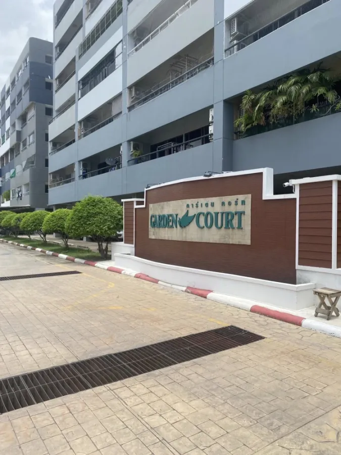 Condo for sale, Garden Court, ready to move in, fully furnished, just bring your bags+++