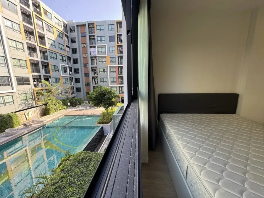 For rent: iCondo Green Space Sukhumvit 77, a nice room on the 3rd floor, fully furnished. Reserve now!