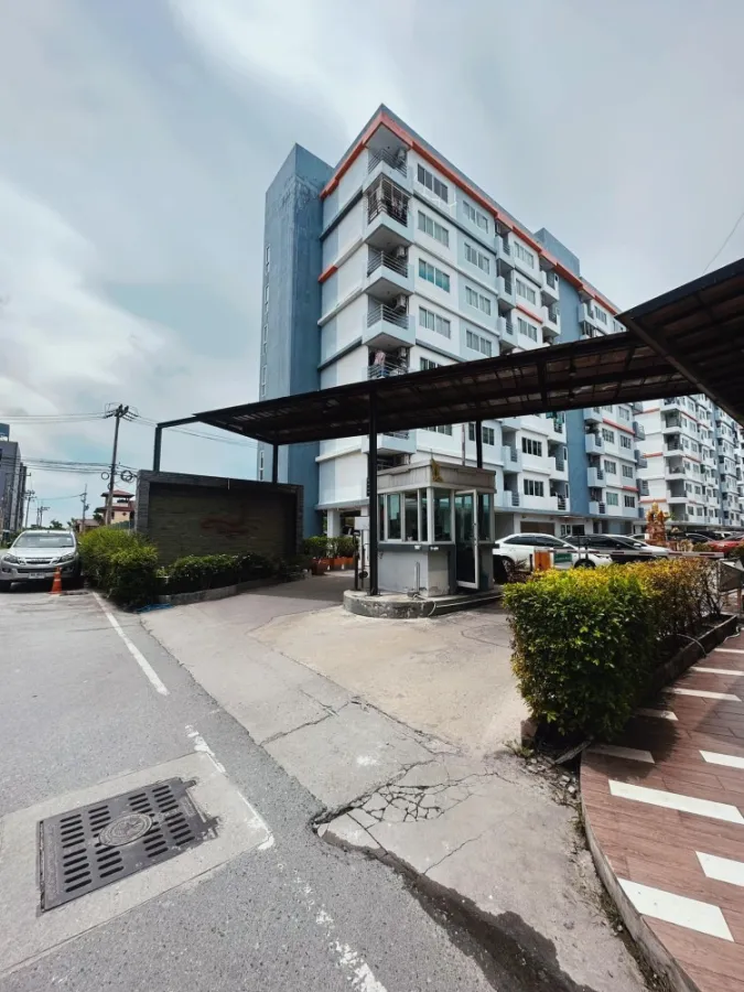 Beston Condo for sale, 1 Studio room, lots of usable space, friendly price, hurry and own it now.