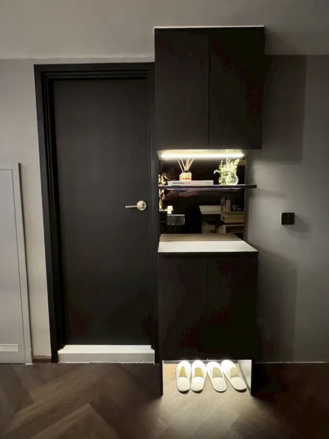 For rent: Life Asoke Rama 4, great view, luxurious decoration, fully functional. Perfect for those seeking convenience. Book now!