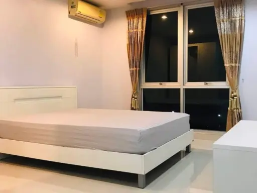 ขาย คอนโด เดอะ นิช ลาดพร้าว 48 เฟอร์นิเจอร์และเครื่องใช้ไฟฟ้าครบครัน พร้อมอยู่ จองเลย! images