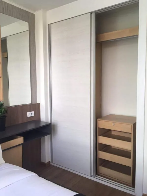 For rent, U-Delight @ Huamak, fully furnished and furnished. Can carry the bag and move in Hurry up and make a reservation.