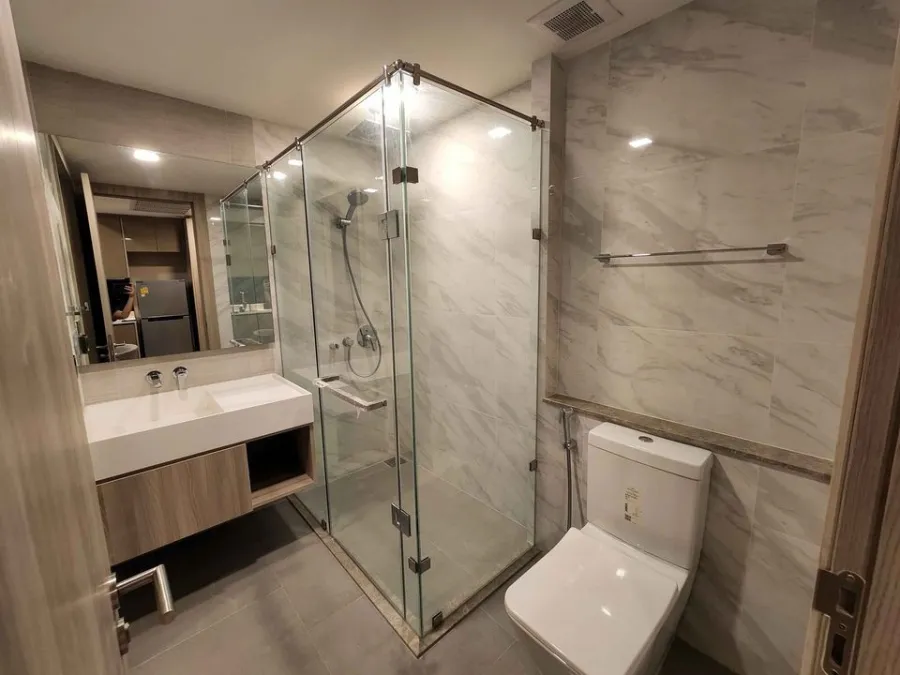 ขาย ให้เช่า คอนโด Fynn Sukhumvit 31 ห้องพร้อมอยู่ ully furnished ตกแต่งครบ ครัว built in รีบย้าย