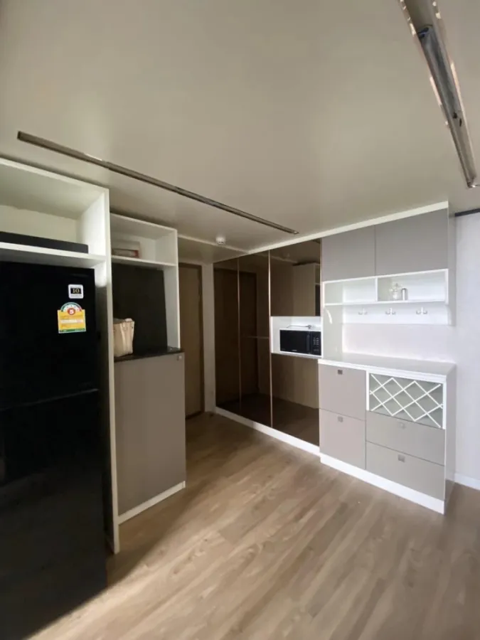 ขาย บลอสซั่ม คอนโด แอท แฟชั่น ห้องDuplex วิวเมือง บิ้วอินน่าอยู่ รีบเป็นเจ้าของเลยค่ะ