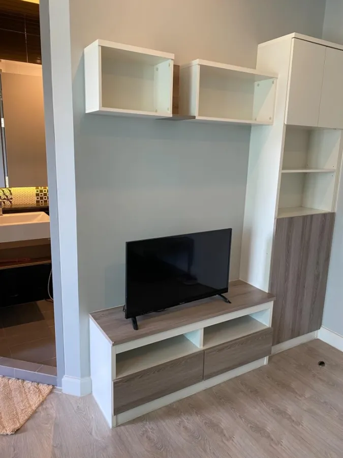 Urgent sale, Condo Sale Salaya, 1 bedroom, 1 bathroom, complete amenities. If you don't reserve, you will regret it.