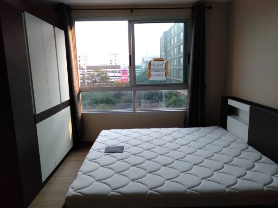 For Rent Plum Condo Phaholyothin 89, large room, size 28 sq.m., lots of usable space. If interested, hurry to reserve quickly.