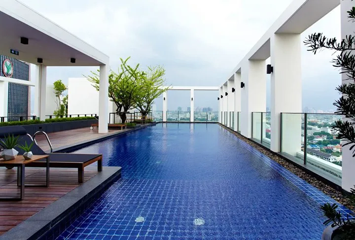 ให้เช่าคอนโดหรูห้องใหญ่ 43 ตร.ม. พร้อม Walk-in Closet และอ่างอาบน้ำ เพียง 140 เมตรจาก BTS อารีย์ | ✨ Noble Reform (โนเบิล รีฟอร์ม)