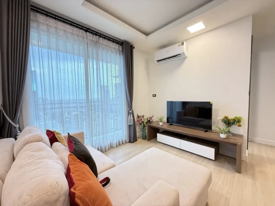 ให้เช่า Thru Thonglor ชั้น 26 ชั้นสูง วิวเมือง ห้องสวย แต่งครบ รีบจองเลย ด่วนๆ