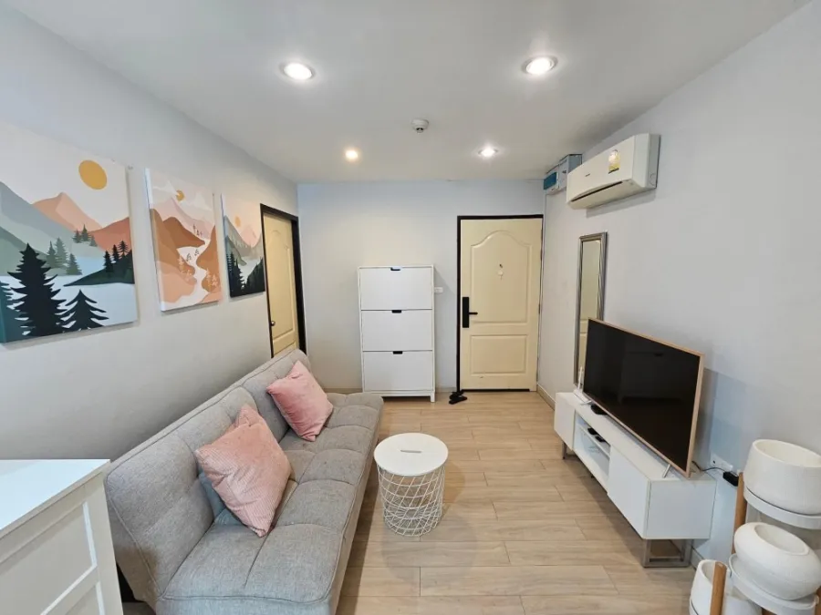 For sale, for rent, The Paint Palette Ngamwongwan, spacious room. Great usable space Hurry and reserve now.