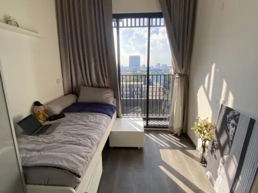 ให้เช่า KNIGHTSBRIDGE SPACE RATCHAYOTHIN ชั้น 14 ห้องมุม DUPLEX เป็นส่วนตัว ตกแต่งน่าอยู่ ห้ามพลาด images
