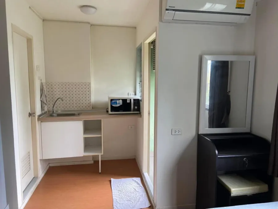 For sale, for rent, Lumpini Condo Town Chonburi - Sukhumvit, 2nd floor, garden view, no buildings blocking the view, reserve now, urgently.