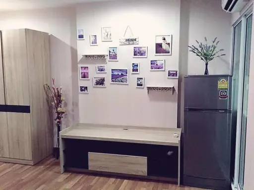For rent: Regent Home Bang Son, outside view, room divider, built-in kitchen, complete furniture. If you don't book, you'll really miss out.