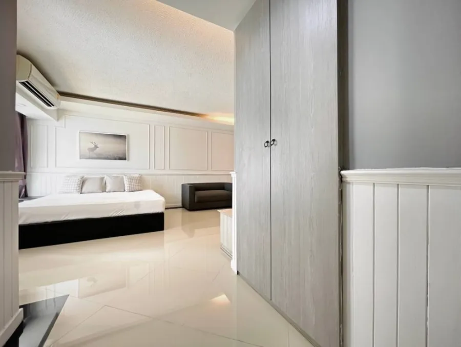 For rent!! Condo Waterford Sukhumvit 50, 4th floor, Building F, fully furnished. Ready to move in, don't miss it!!