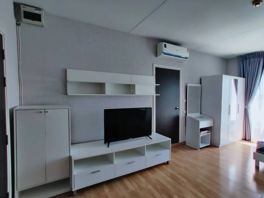 For rent: The Tree Lat Phrao Wang Hin, 6th floor, spacious room, comfortable, comes with complete decoration. Reserve now.