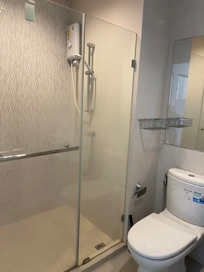 Condo for rent Life Sukhumvit 48, 23rd floor, ready to move in, complete facilities. Can't miss it!!