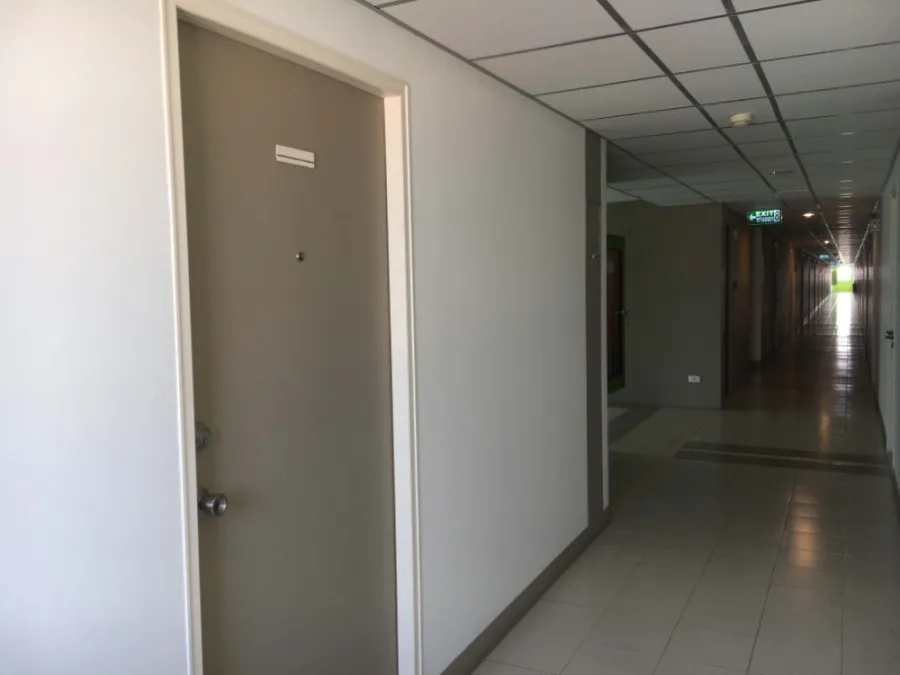 Condo for rent, Lumpini Township, Rangsit Khlong 1, top floor, corner corner, very private Don't miss out on booking