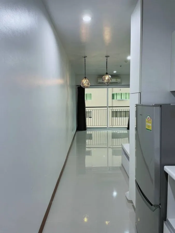 Condo for sale Sim Vibha-Lat Phrao Decorated in white tones, wide, shady, reserve first, own first.