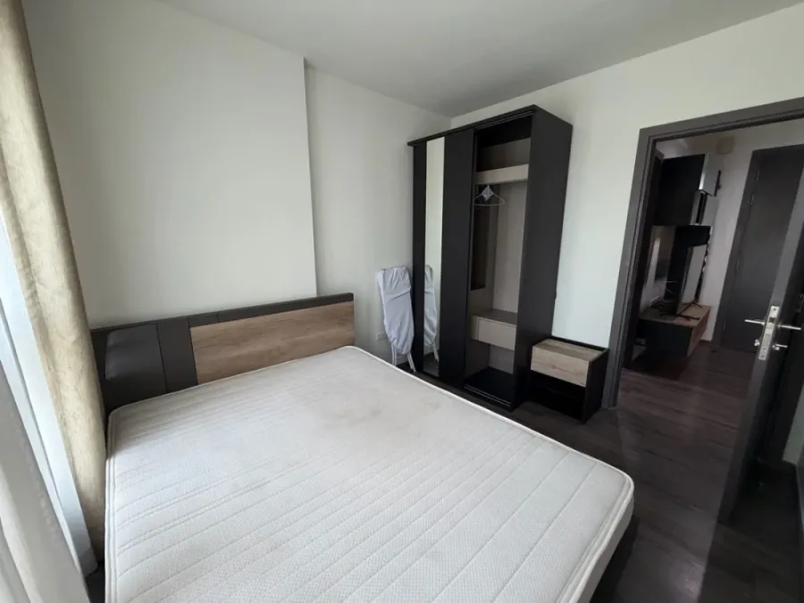 ขาย ให้เช่า The Base Park West ชั้น 4 ห้องแต่งครบ น่าอยู่ จองเลย ด่วนๆ