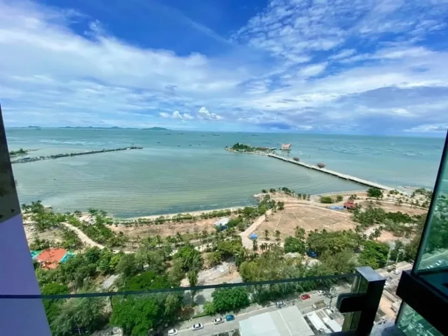 ให้เช่า ลัดดา พลัส ศรีราชา ติดเกาะลอย วิวทะเลเต็มๆ ชั้น 25 ตกแต่งสวยดูดีมากๆ พลาดแล้วจะเสียใจ