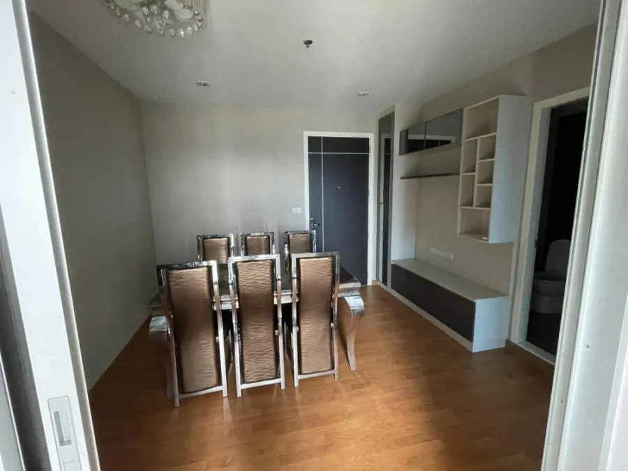 Condo for sale, The President Petchkasem - Bang Khae, spacious room, Build In, just carry the bag and move in.