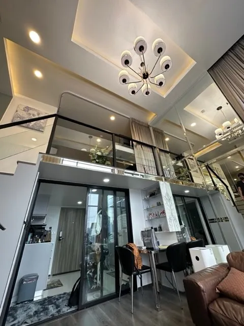 For rent: KnightsBridge Space Ratchayothin, Duplex room, decorated in a beautiful design, luxurious, built-in, super bang, so beautiful, book now.