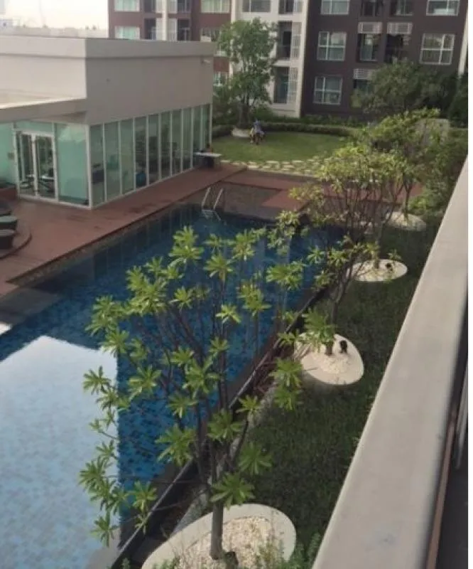 aspire rattanatibet ห้องสวยได้มาพักผ่อนคงฟิน บรรยากาศริมสระเหมือนได้อยู่รีสอร์ททุกวัน รีบมาซื้อด่วน