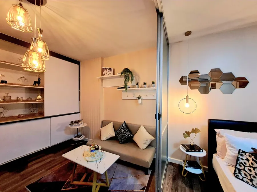 For rent, D Condo Sukhumvit 109, Buit-In furniture, the whole room, decorated in a bang, not booking is extremely missed.