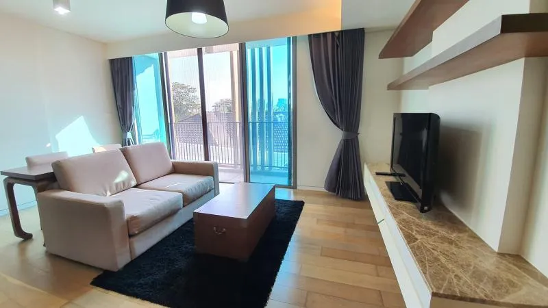 for rent/sale, Siamese Thirty Nine, beautiful room, large area, large balcony, fully furnished, pleasant location, easy to travel, urgently booking
