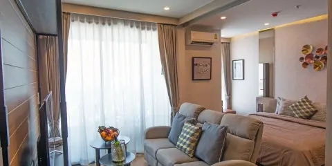 ขาย ให้เช่า Q Chidlom-Phetchaburi ชั้น 27 ทิศเหนือ วิวดีสุดๆ ห้องแต่งสวย โซฟานั่งสบายม๊ากก จองเลย