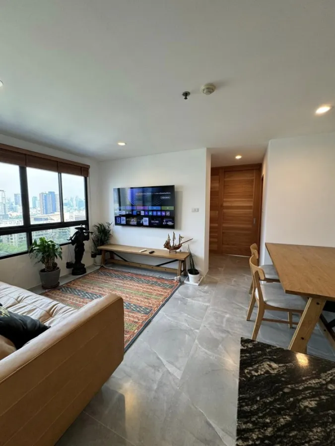 Condo for sale or rent, Lumpini Ville Sukhumvit 77, room ready to move in. Completely convenient here Just come and move in.