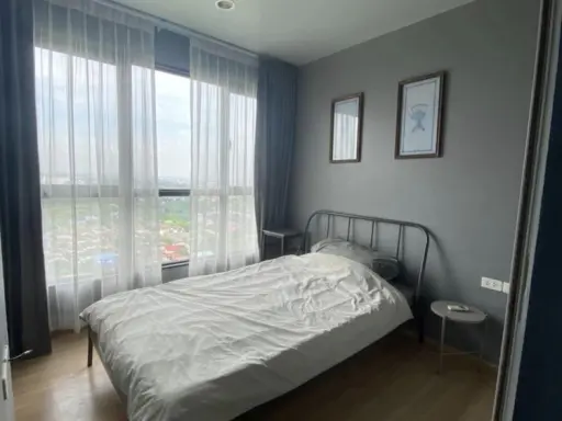 ให้เช่า The Base Condo Chaengwattana เฟอร์นิเจอร์และเครื่องใช้ไฟฟ้าครบ วิวเมืองทอง จองเลย
