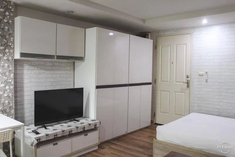 Condo for rent, Happy condo Ratchada 18, studio room, fully furnished, ready to move in, this price must hurry.
