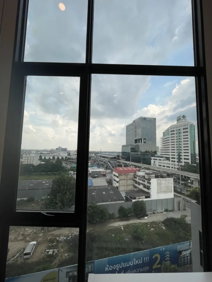 For rent: The Origin Plug & Play Ramintra, a lovely room with high, airy ceilings and a beautiful, unblocked view. Reserve now!