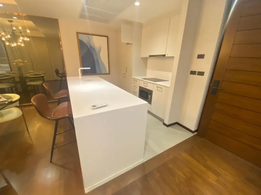 ขาย La Citta Thonglor 16 ชั้น 4 ห้องกว้าง ตกแต่งหรูหรา เฟอร์นิเจอร์อย่างดีทุกชิ้น พลาดแล้วจะเสียใจ