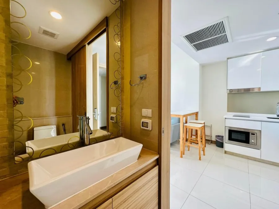 For Sale Riviera Wongamat ชั้นสูง ได้วิวทะเลสวยๆ พร้อมห้องตกแต่งโทนสีสบายตา ดีแบบนี้ ห้ามพลาด