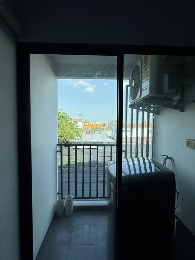 For rent: The Alto Condo Khu Khot Station. Corner unit offering privacy. Beautifully furnished and fully equipped. Don't miss out!