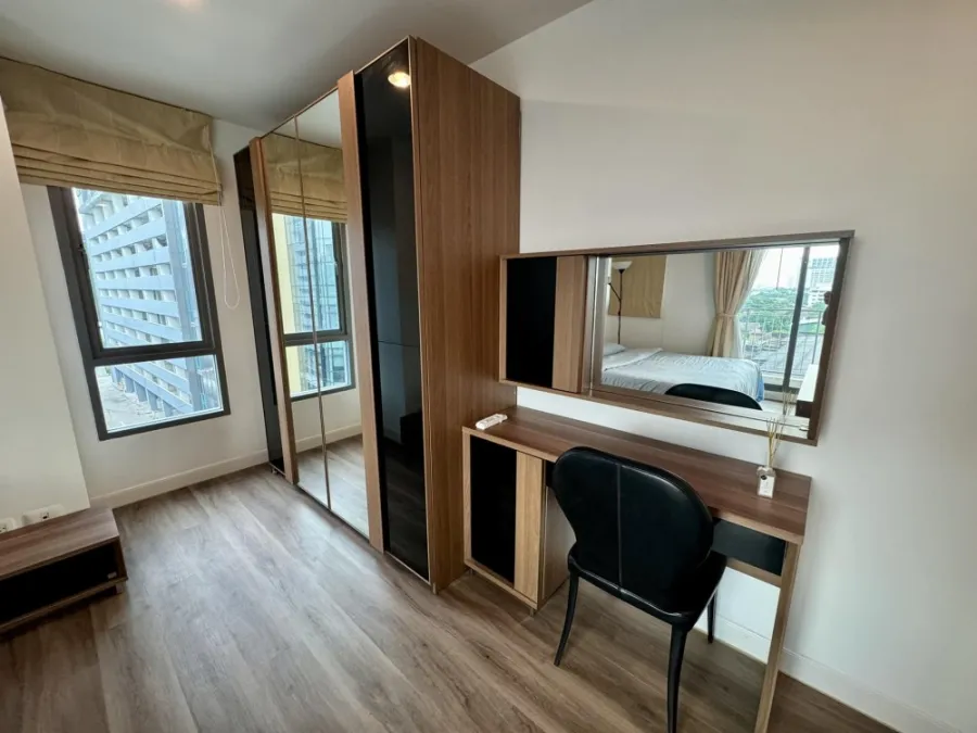 ให้เช่า!! คอนโด ซิลค์ สนามเป้า ชั้น 7 ห้องสวย รีโนเวทใหม่ ทำเลใจกลางเมือง พร้อมเข้าอยู่ จองเลย!!