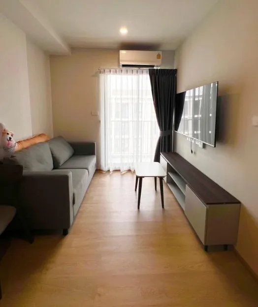 For rent: New Cross Kookot Station, 8th floor, swimming pool view, fully furnished, book now, don't miss out.