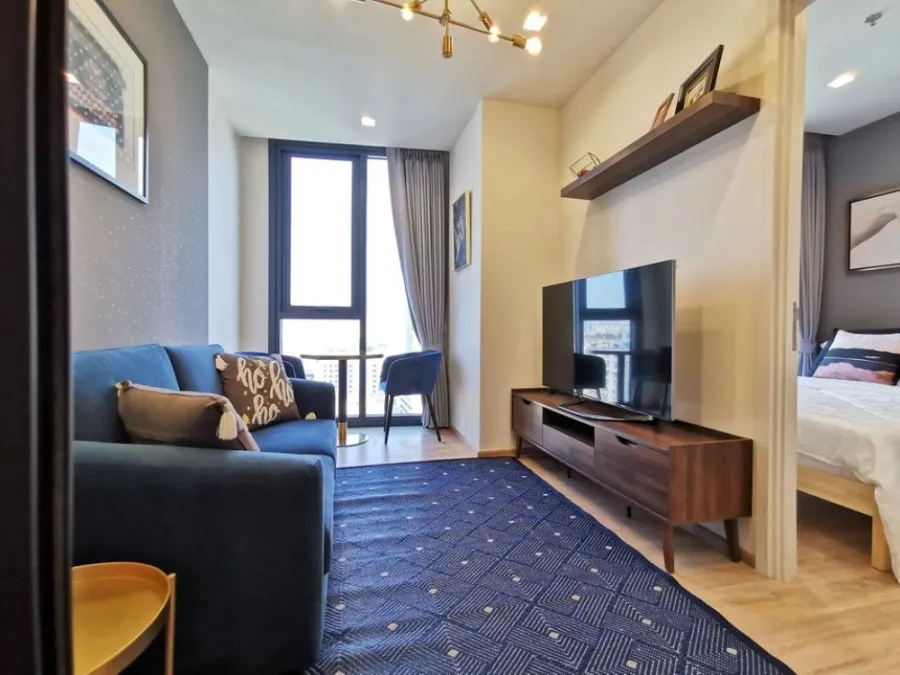 Sell and rent The Line Phahon-Pradiphat Beautiful decorated room in modern style Fully built-in, east, buy now
