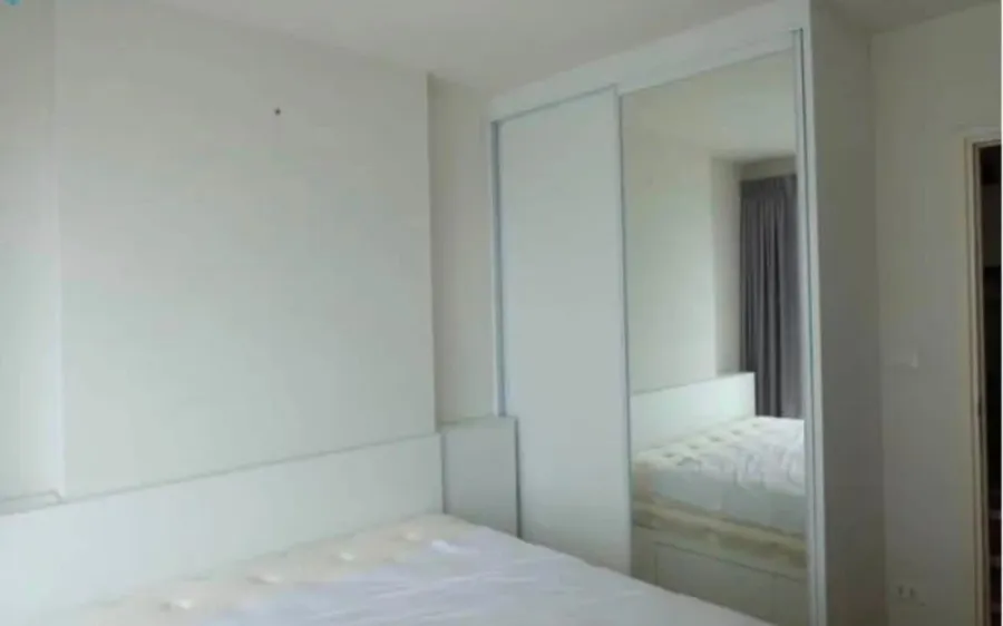 Condo for sale, The Base Chaengwattana, 10th floor, pool view fully furnished room Ready to move in. Book now.