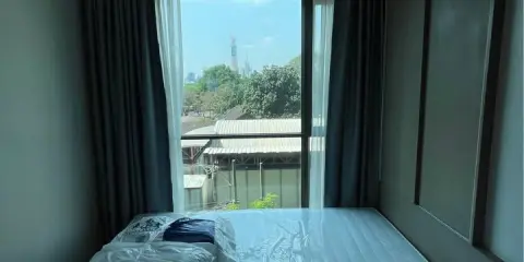 ให้เช่า ลุมพินี สวีท เพชรบุรี-มักกะสัน ชั้น 4 มาพร้อมการตกแต่งที่ครบครัน จองเลย อย่ารอช้า ด่วนๆจ้า