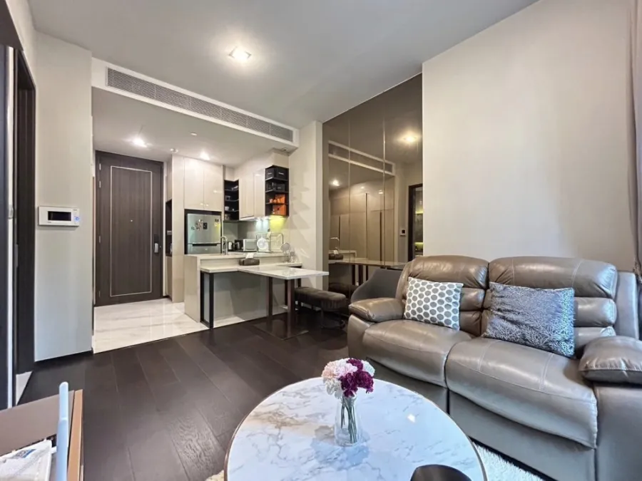 ขาย Laviq Sukhumvit 57 ตกแต่งพร้อมอยู่ ระเบียงติดสวน บิ้วอินครบ จบที่เดียวจ้า