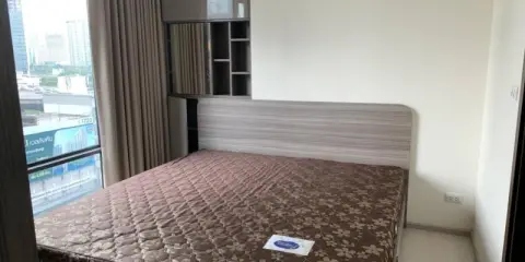 For Rent คอนโด ริทึ่ม อโศก ห้องมุม วิวสระ เฟอร์นิเจอร์ครบครัว มาแต่ตัวพร้อมเข้าอยู่ได้เลยจ้า ด่วนๆ