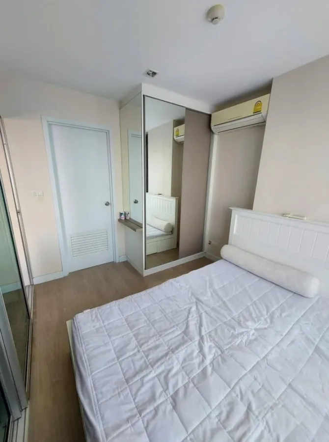 Condo for rent Metro Luxe Phaholyothin - Suthisan, 4th floor, corner room, near BTS, convenient to travel, ready to move in. Don't hesitate.