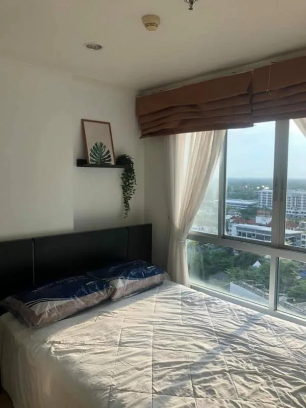 ห้องดีมาแล้วจ้า ให้เช่า คอนโด ลุมพินี วิลล์ แจ้งวัฒนะ-ปากเกร็ด ชั้นสูง วิวสระว่ายน้ำ สนใจรีบเลยจ้า